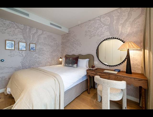 1 BEDROOM APARTMENT TO LET IN DE WATERKANT